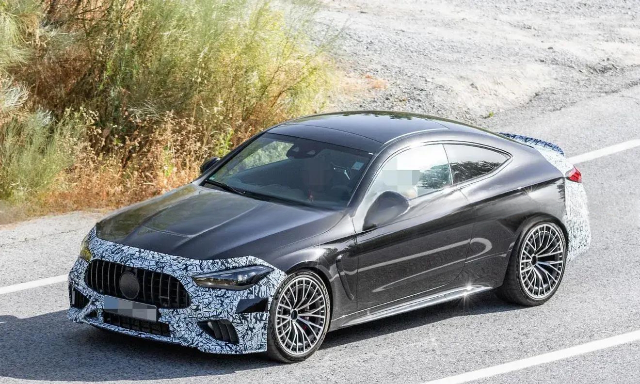 AMG CLE 63 Coupe最新谍照曝光，或搭载4.0T V8发动机