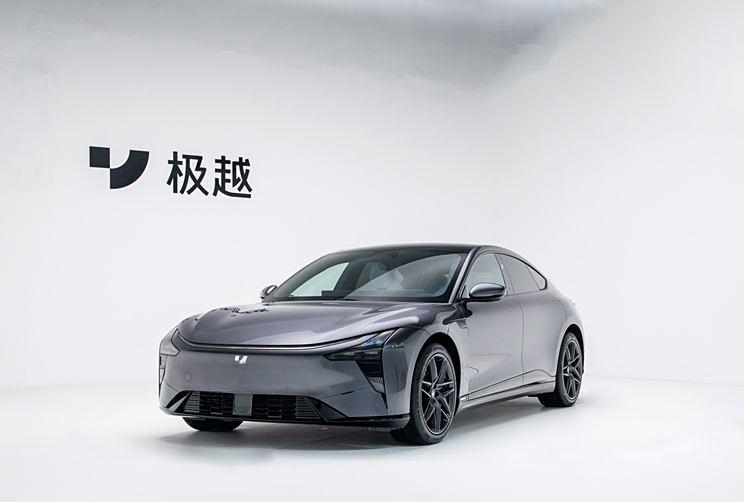 极越07将于9月10日上市，预售价21.59万起，预计成为市场新宠