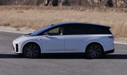 理想i8六座纯电中大型SUV车侧官图曝光，对标特斯拉Model X