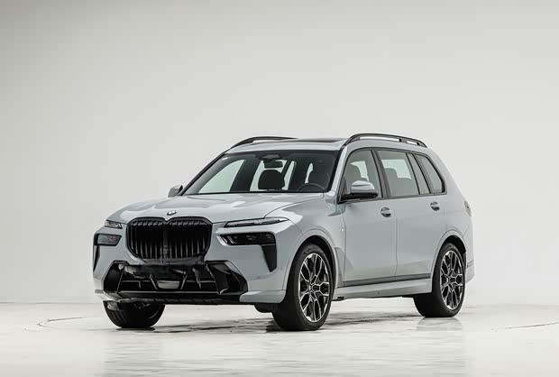 售92.8万起 新款宝马X7正式上市 泰国工厂制造
